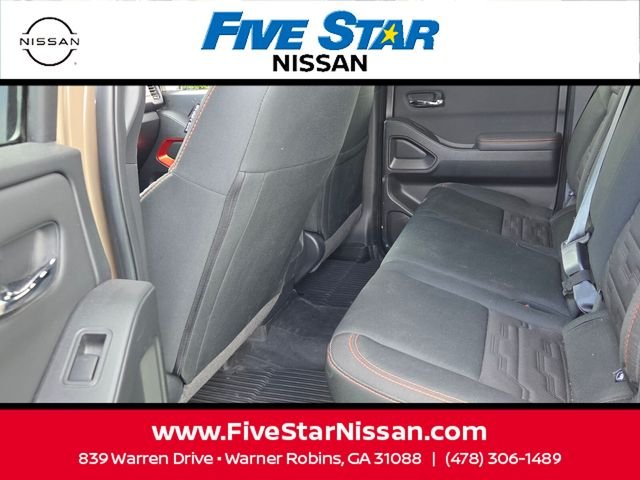 Used 2024  Nissan PRO-4X image 7