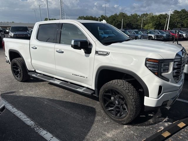 2023 GMC Sierra 2WD Crew Cab Short Box Denali's photo