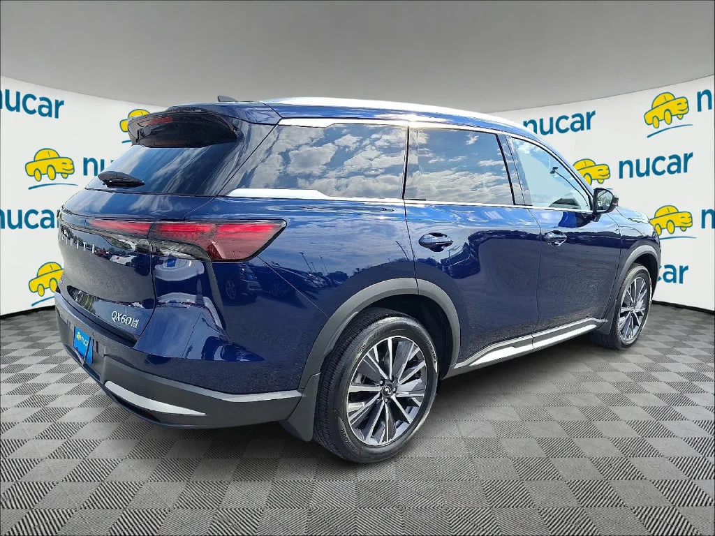 Used 2026 Blue INFINITI LUXE image 7