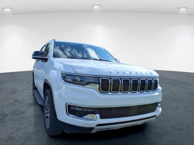 Used 2024 White Jeep Series II image 6