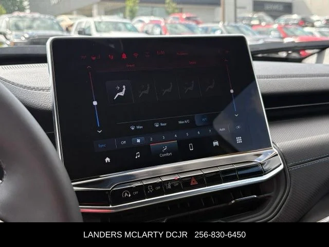 Used 2026 Silver Jeep Latitude image 20