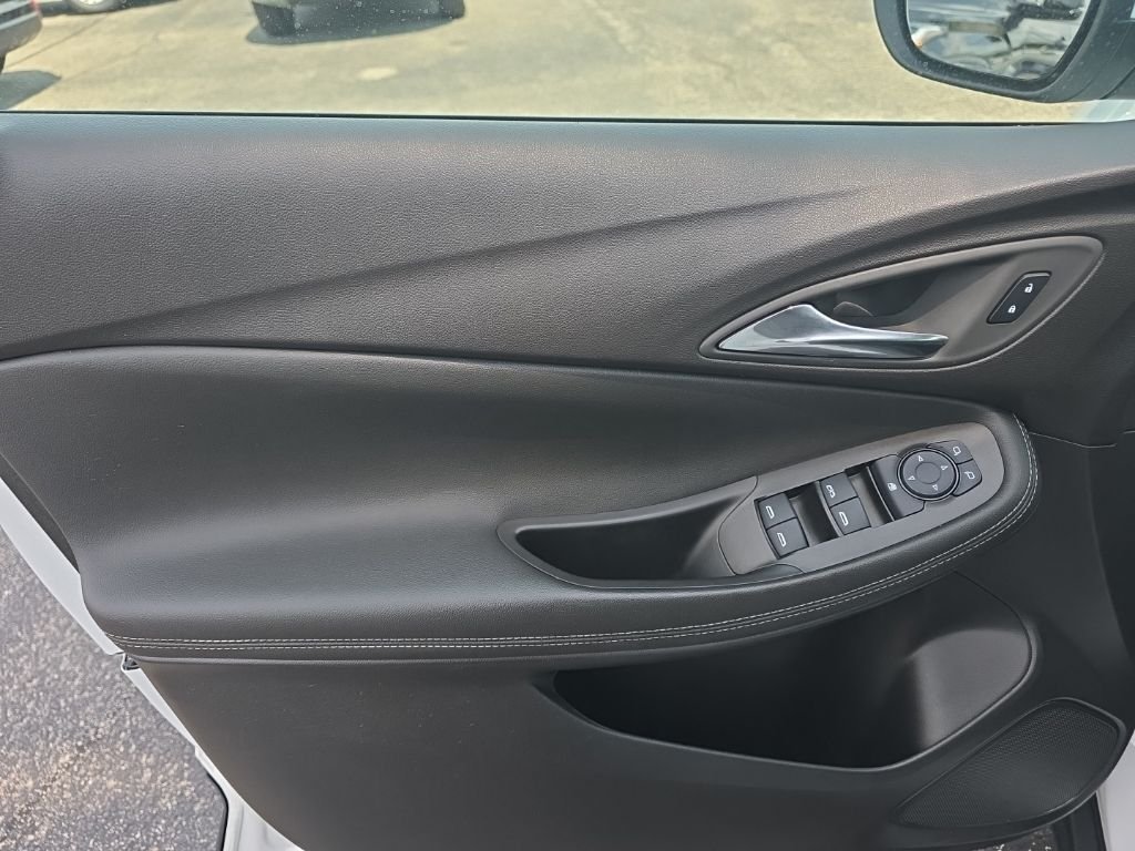 Used 2025 White Buick Preferred image 14