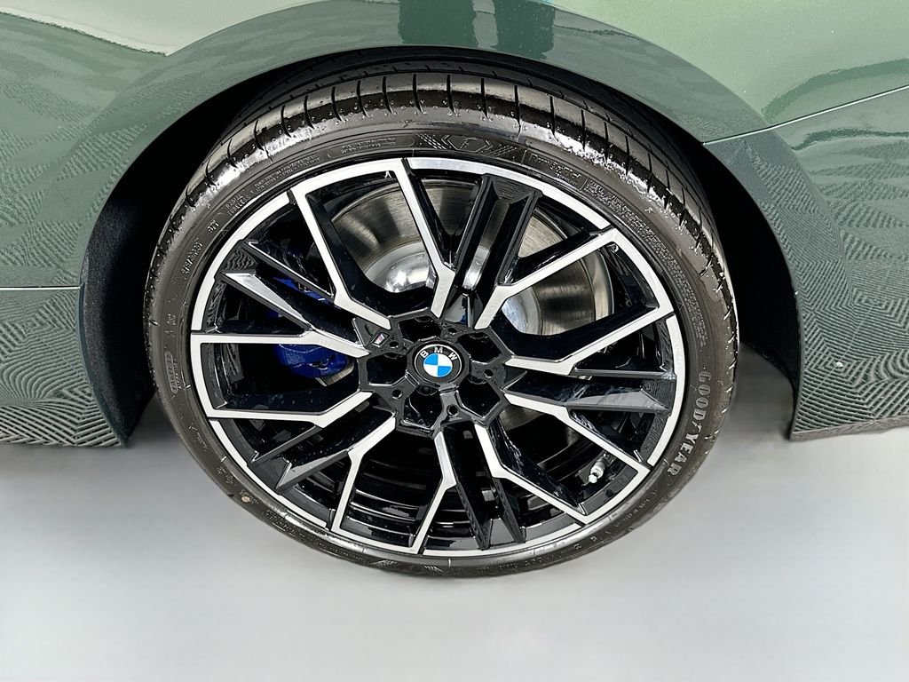 New 2026 San Remo Green Metallic BMW 840i image 22