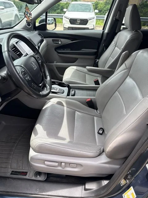 Used 2018  Honda Elite image 4