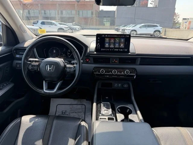 Used 2023 White Honda Touring image 20