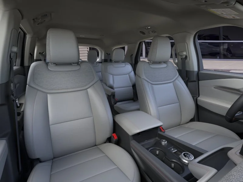 New 2026 Vapor Blue Metallic Ford Active image 33