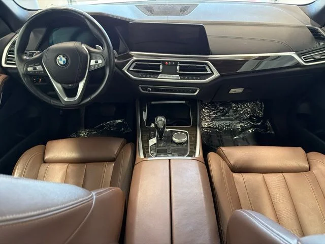 Used 2019 Blue BMW xDrive40i image 41