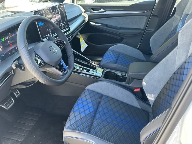 New 2026 Pure White Volkswagen 2.0T image 9