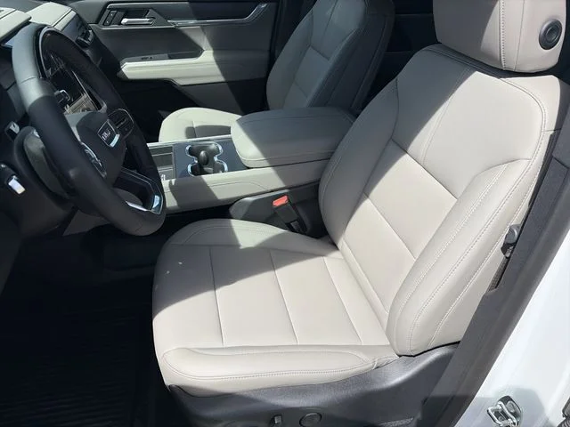 New 2026 White GMC Elevation image 10