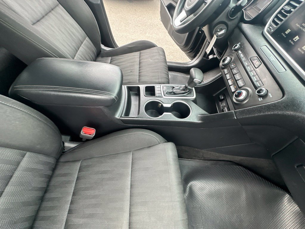 Certified Used 2022 Red Kia LX image 35