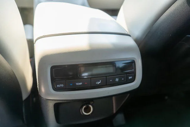Used 2024 Red Hyundai SEL image 18