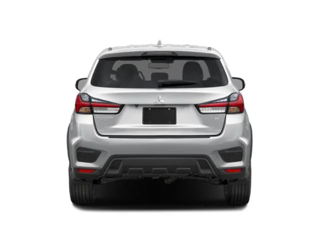 New 2027 Alloy Silver Metallic Mitsubishi 2.0 SE AWC image 5