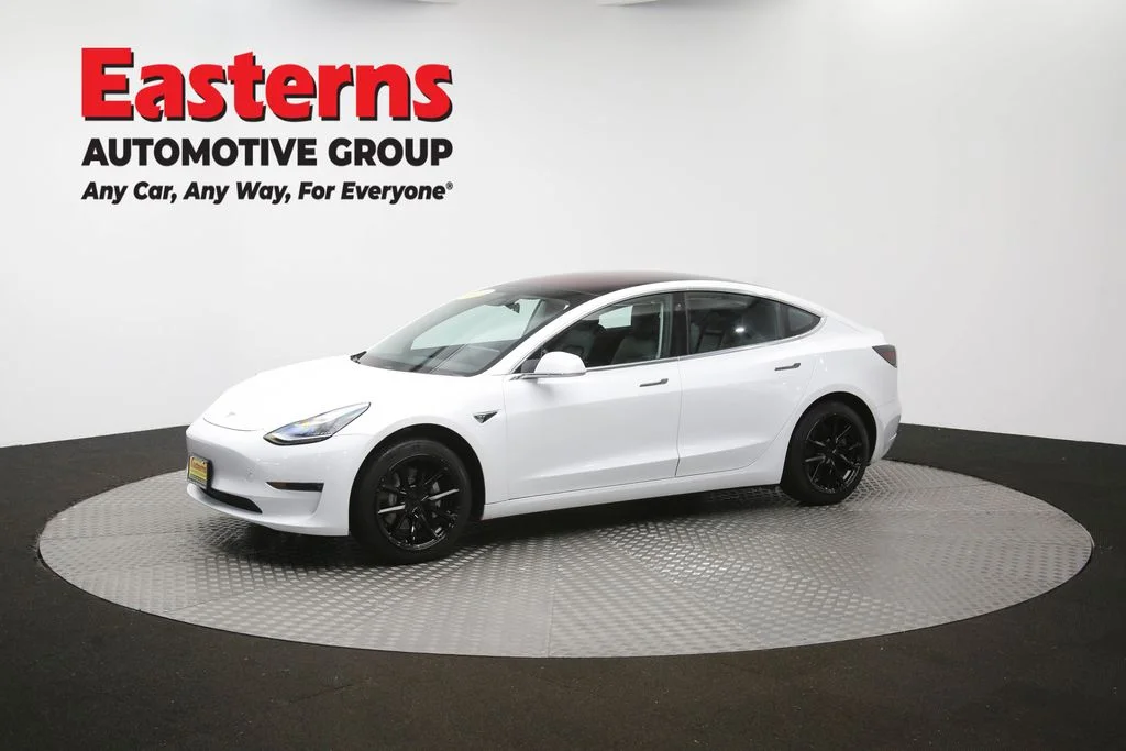 Used 2018 White Tesla Long Range image 51