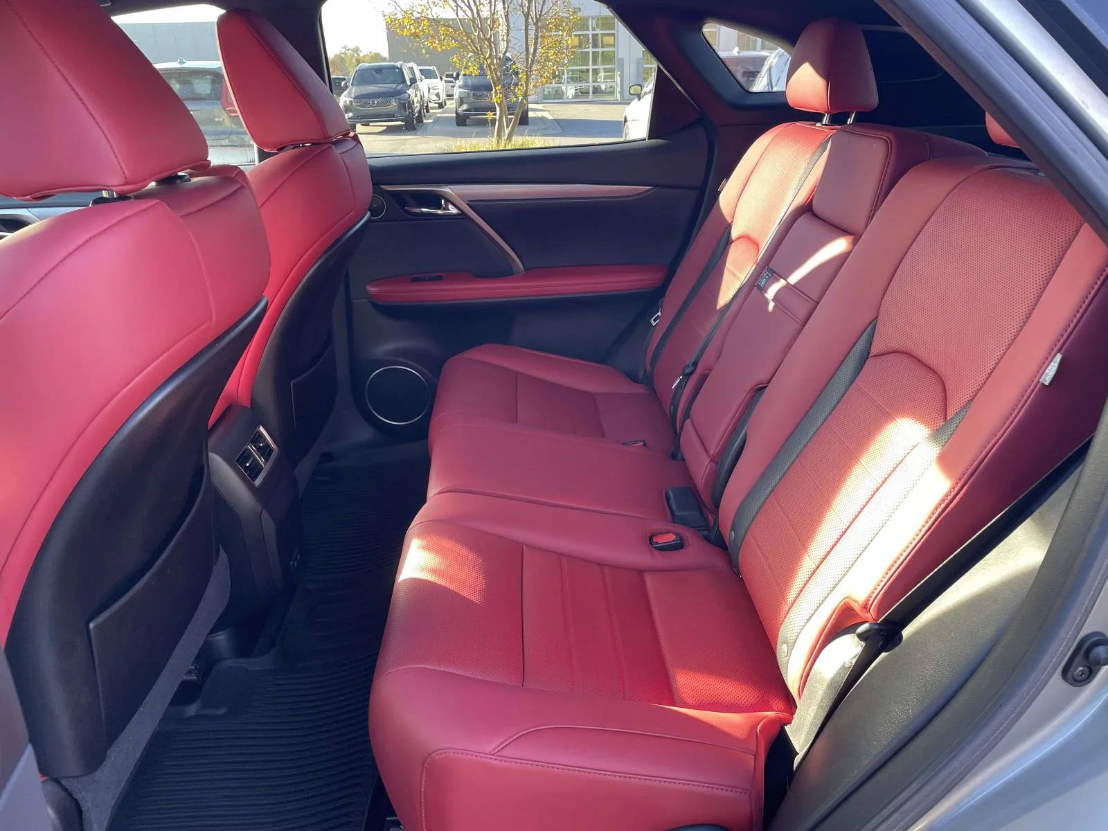 Used 2022 Atomic Silver Lexus F SPORT Handling image 3