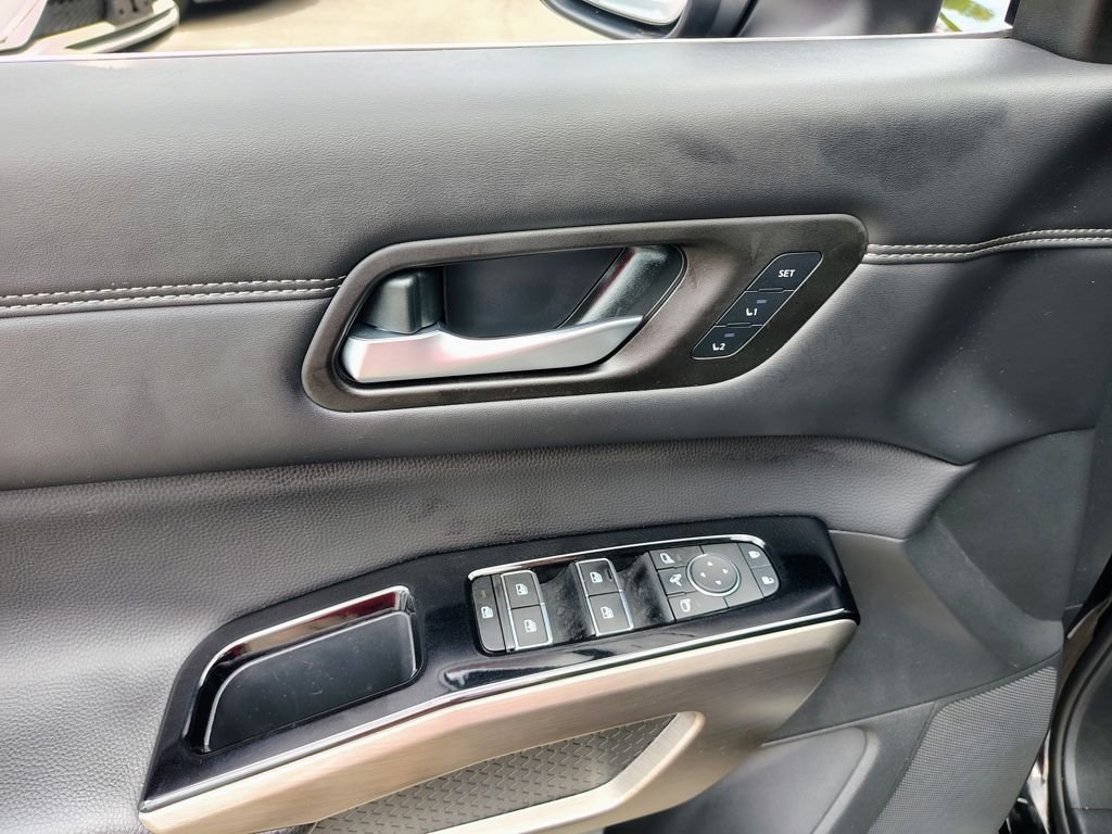 2024 Nissan Pathfinder Platinum - Photo 23