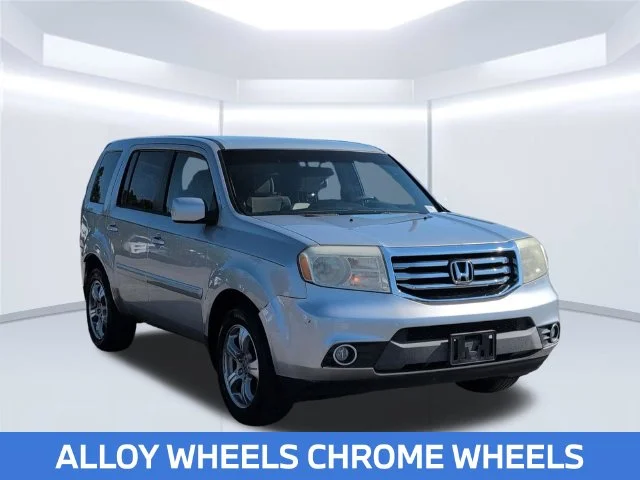 Used 2013  Honda EX image 8
