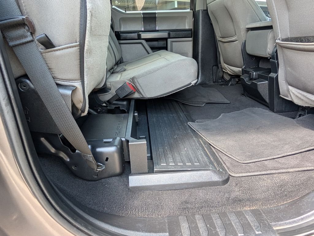 Used 2020 Gray Ford XLT image 22