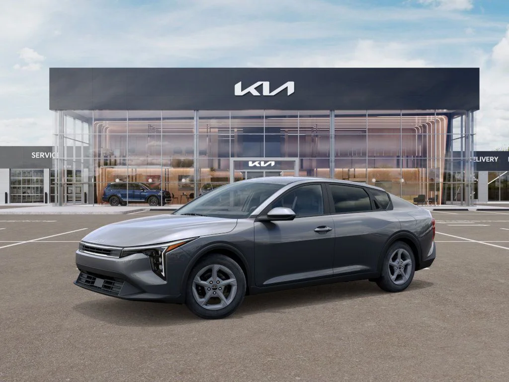 New 2025 Steel Gray Kia LXS image 2