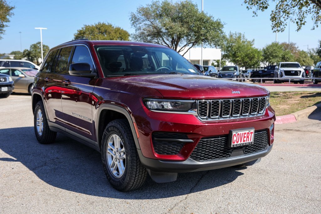 2023 Jeep Grand Cherokee Laredo - Photo 8