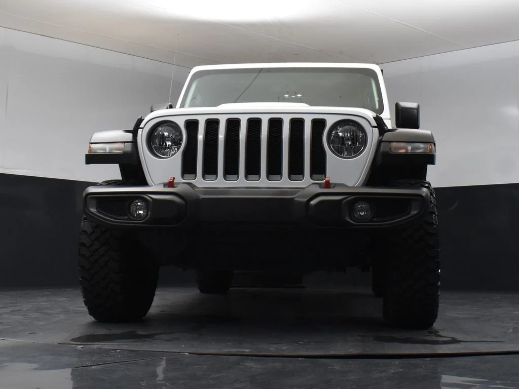 Used 2020 White Jeep Unlimited Rubicon image 31