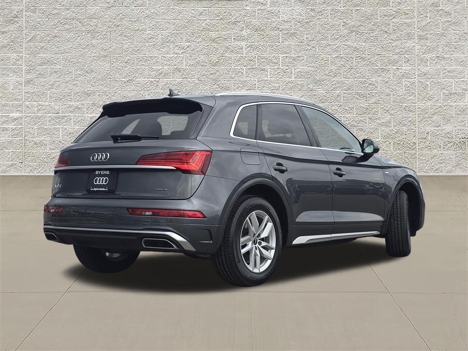 Used 2023 Daytona Gray Pearl Effect Audi S line Premium image 7