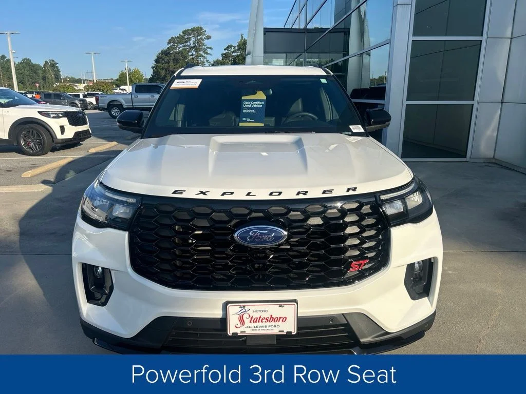 Certified Used 2025 Star White Ford ST image 3