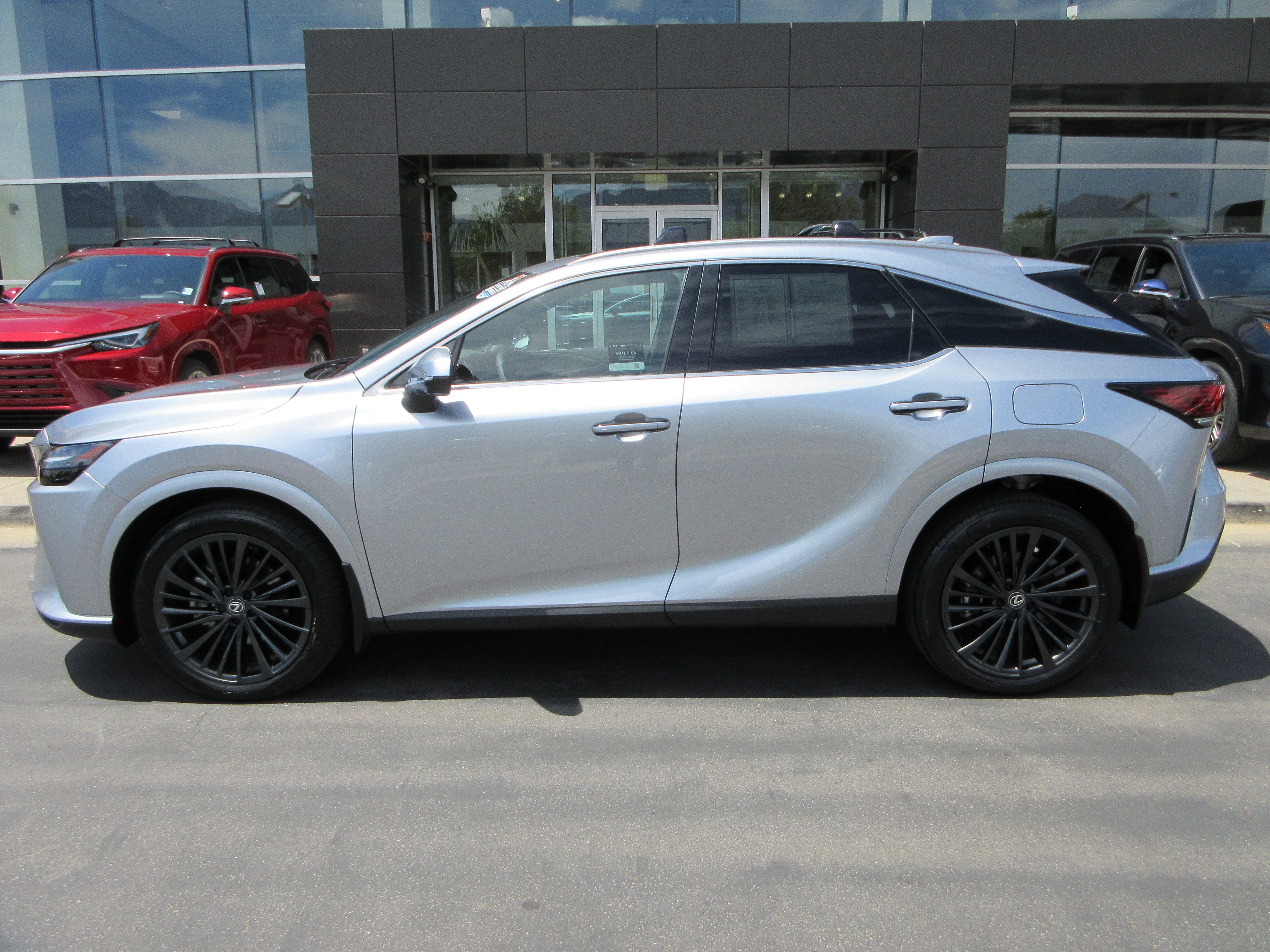 Certified Used 2025 IRIDIUM Lexus 350h Premium image 3