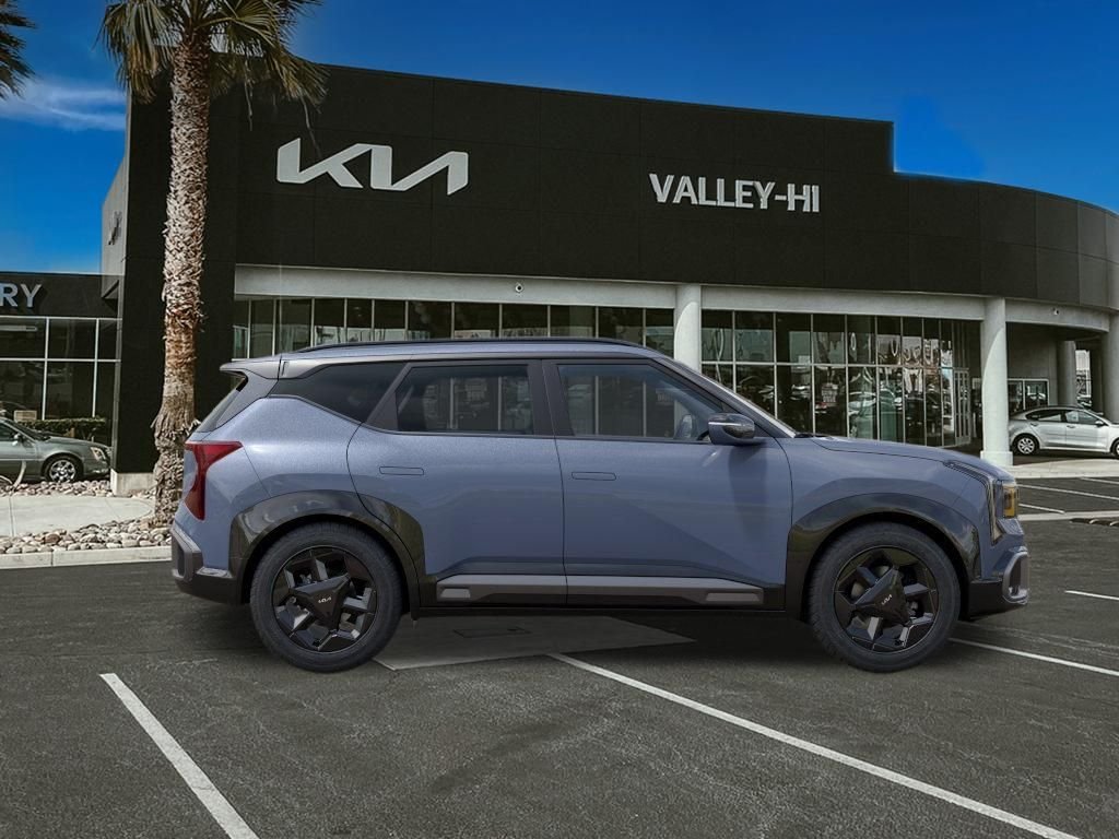 New 2027 Pale Gray Kia X-Line S image 8