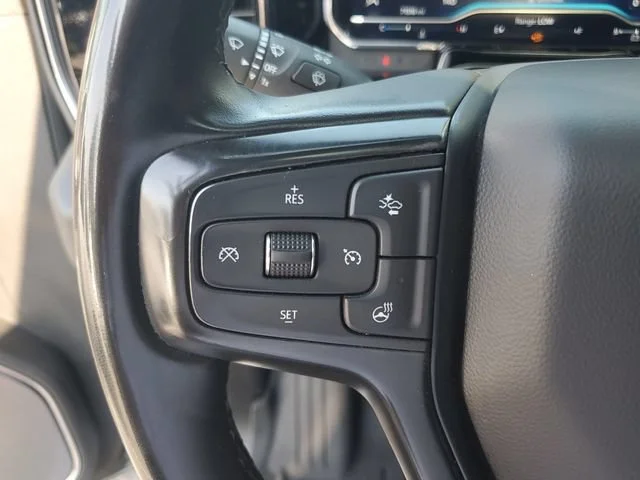 Used 2025 Sterling Gray Metallic Chevrolet High Country DRW image 13