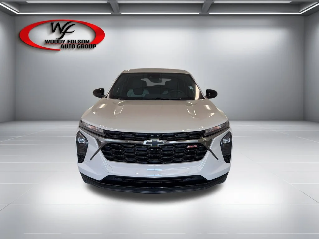 New 2026 White Sands Chevrolet 1RS image 2