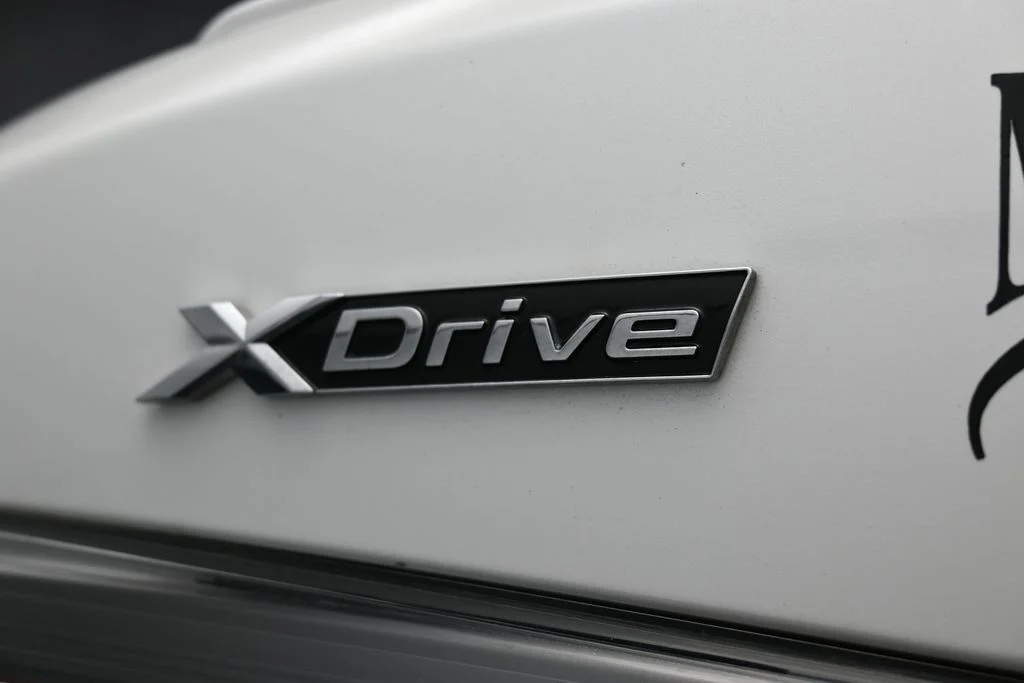 Used 2025 White Metallic BMW 430i xDrive image 32