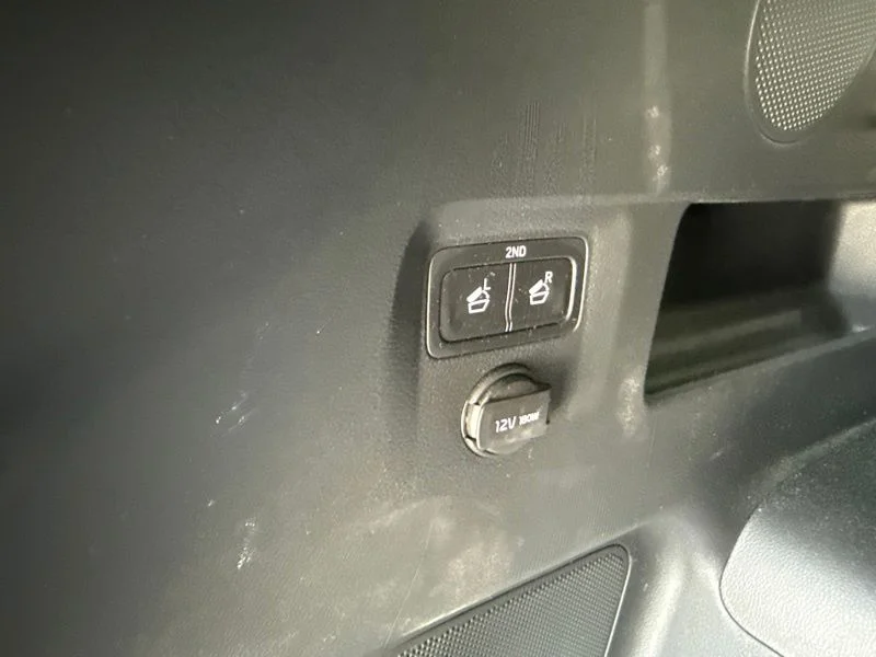 Used 2021 Black Kia SX image 10