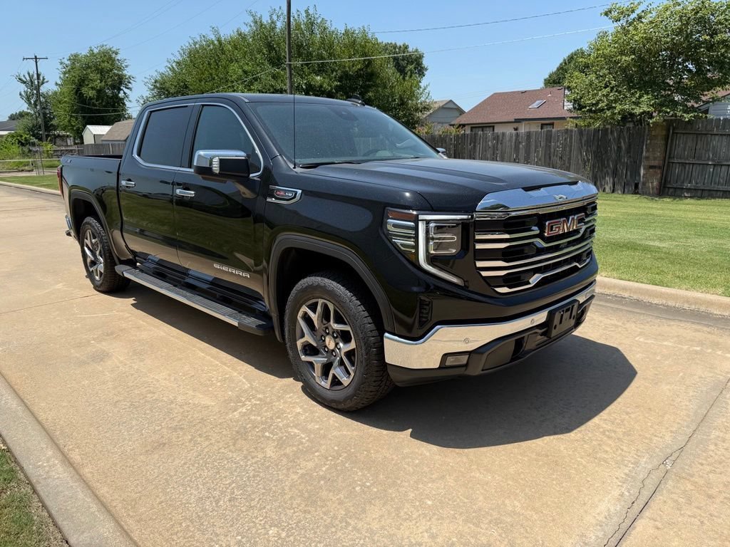 New 2026 Onyx Black GMC SLT image 7