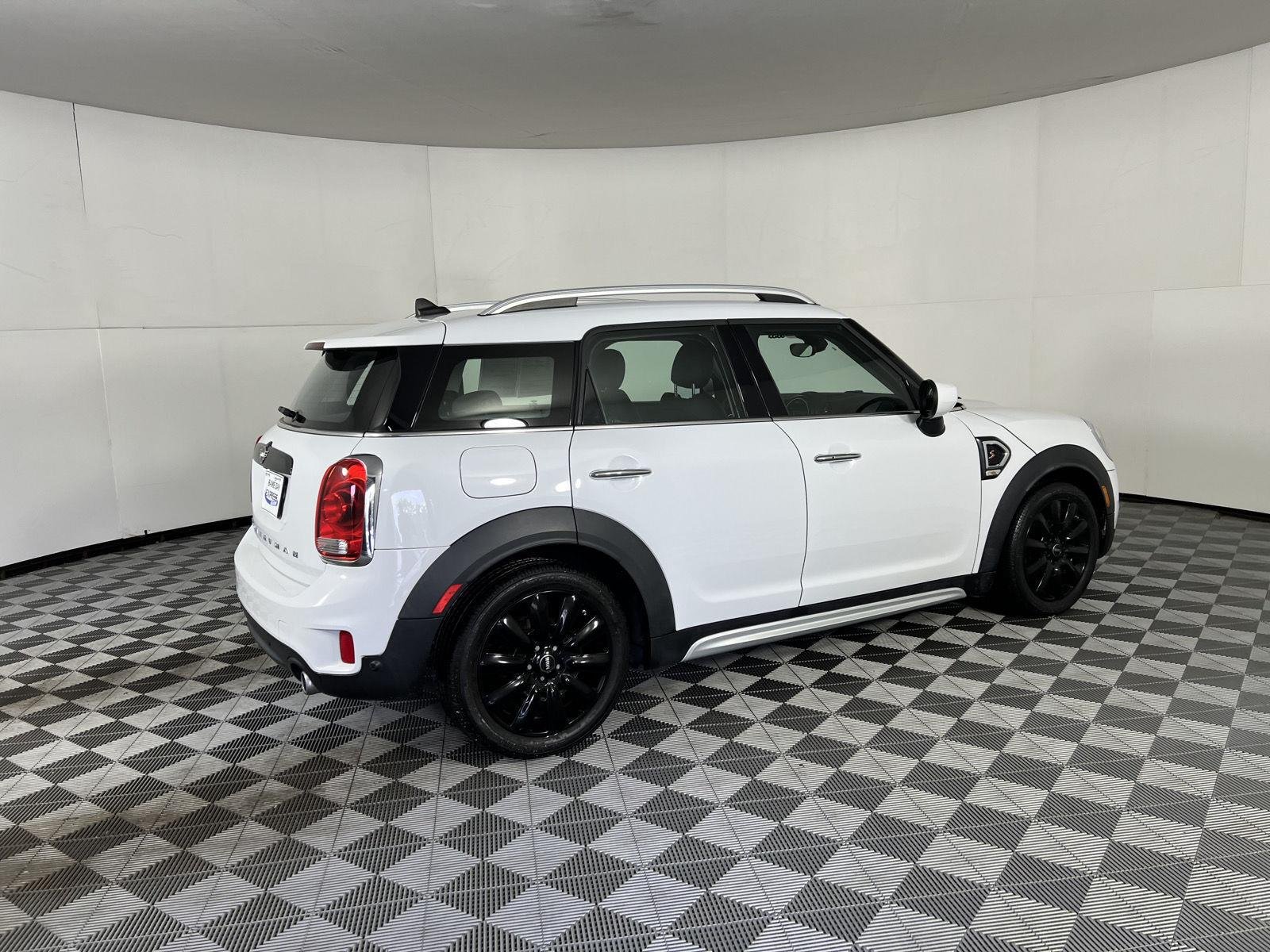 Used 2020 Light White MINI Cooper S image 23