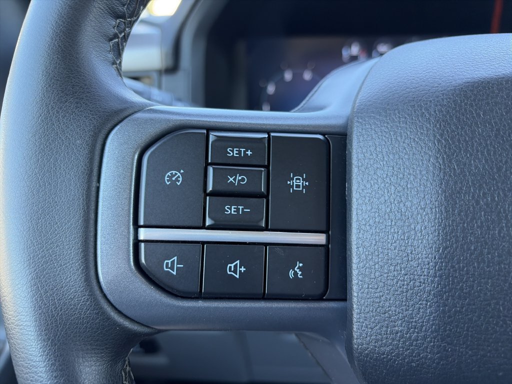 Certified Used 2025 Gray Metallic Ford XLT image 20