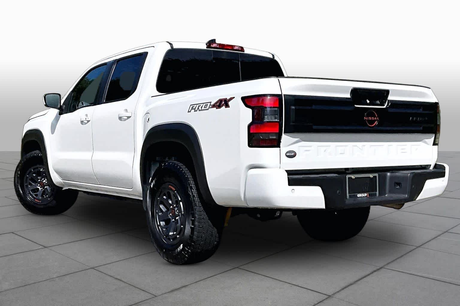 Used 2026 Glacier White Nissan PRO-4X image 12