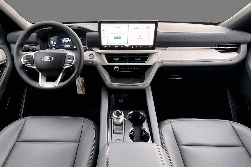 New 2027 Vapor Blue Metallic Ford Active image 2