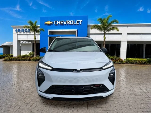 New 2026 Summit White Chevrolet Custom image 2