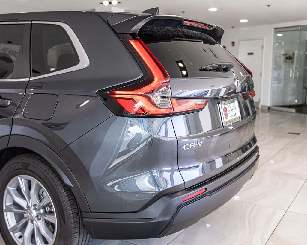 Used 2025 Gray Honda EX-L image 14