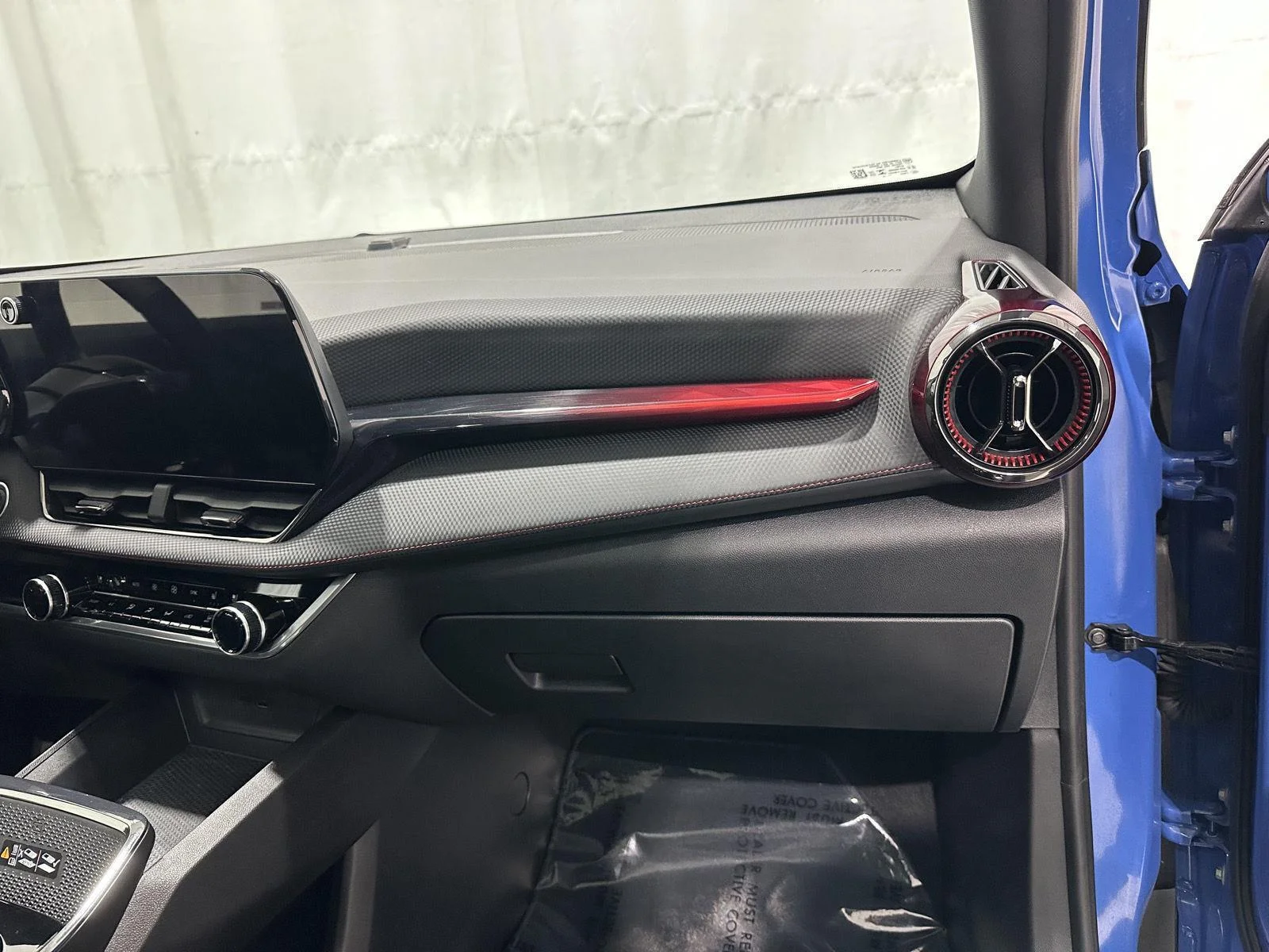 Used 2025 Reef Blue Metallic Chevrolet RS image 25