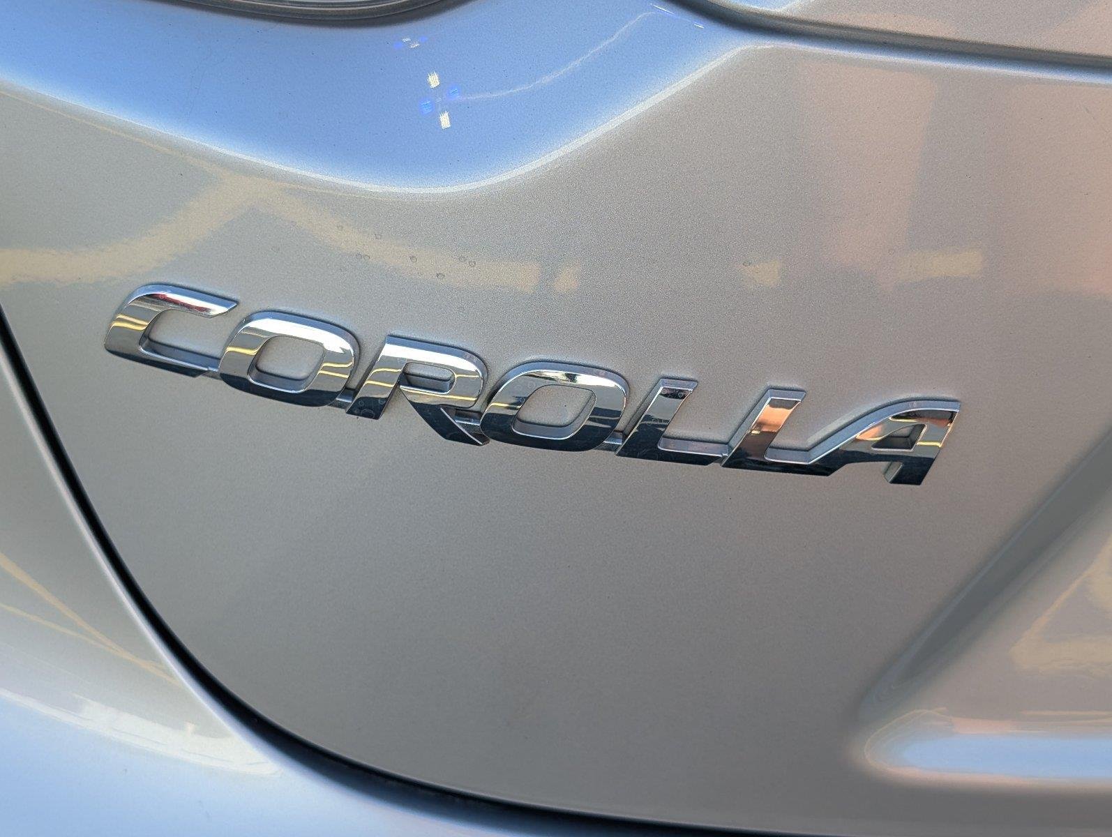 Used 2025 Classic Silver Metallic Toyota LE image 6