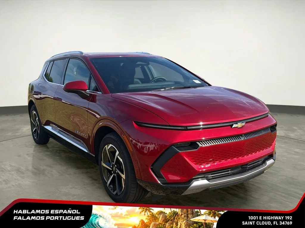 Used 2025 Radiant Red Tintcoat Chevrolet LT image 12