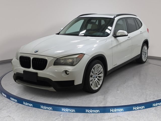 Used 2014 White BMW xDrive28i image 1