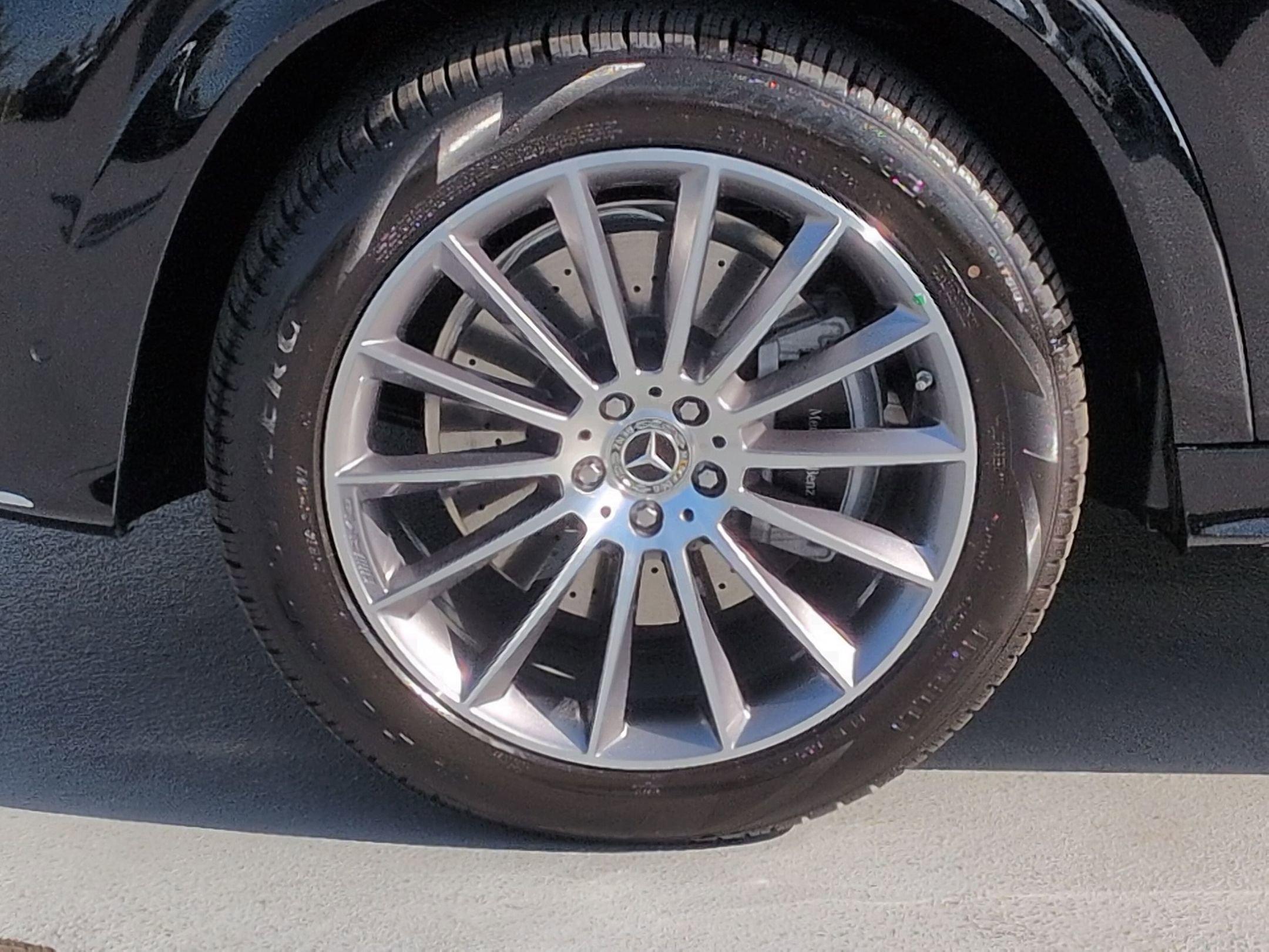 New 2026 Black Mercedes-Benz GLE 450 image 50