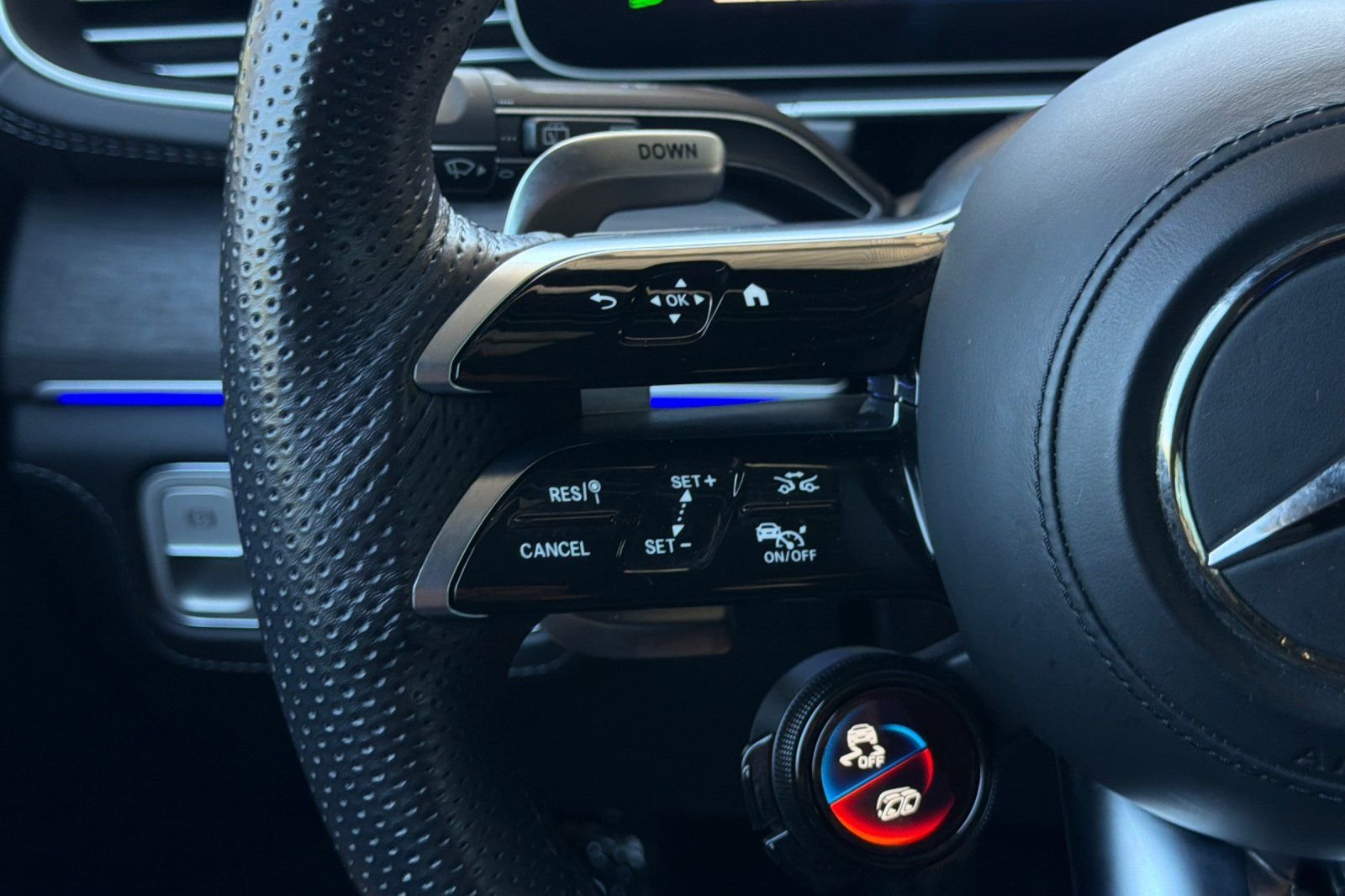 Certified Used 2024 Gray Mercedes-Benz GLE 53 AMG® image 29