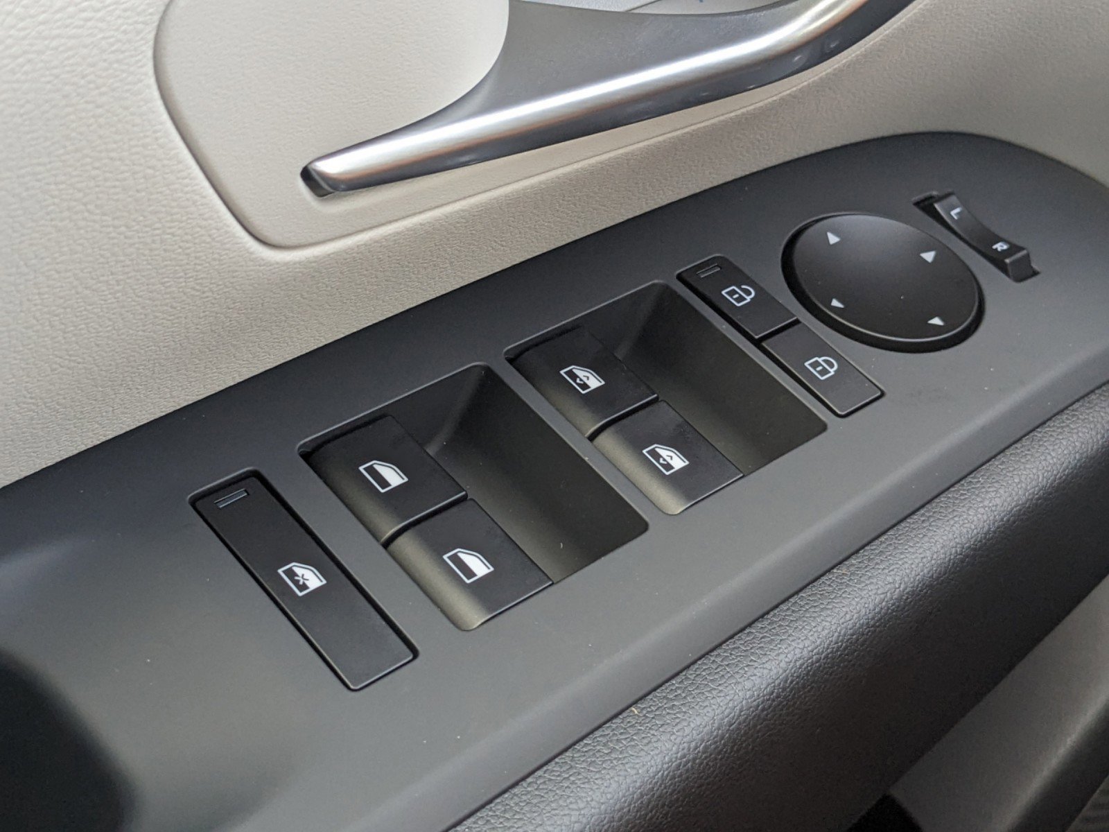 2025 Hyundai Tucson SEL - Photo 55