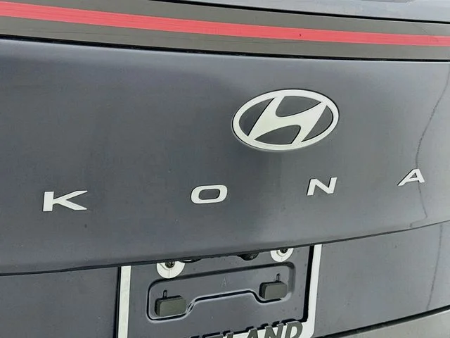 New 2027 Hyundai KONA SE