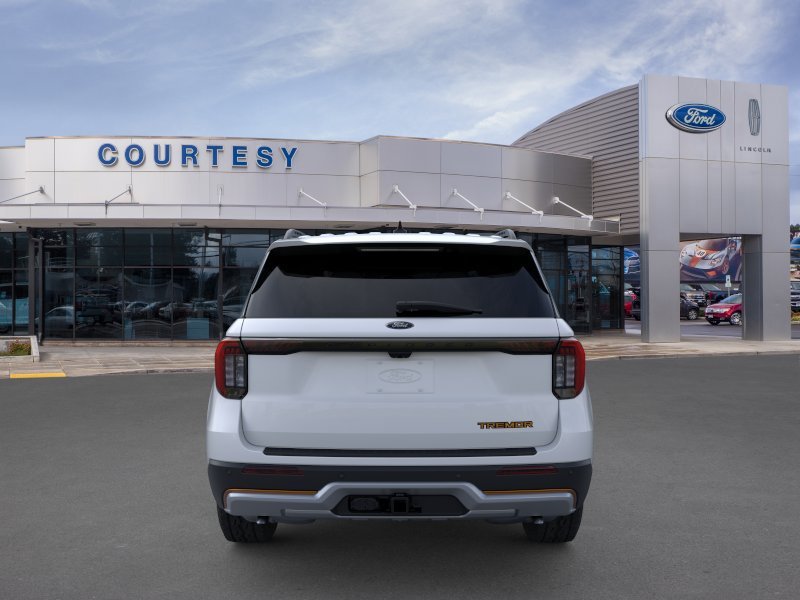New 2026 Space White Metallic Ford Tremor® image 5