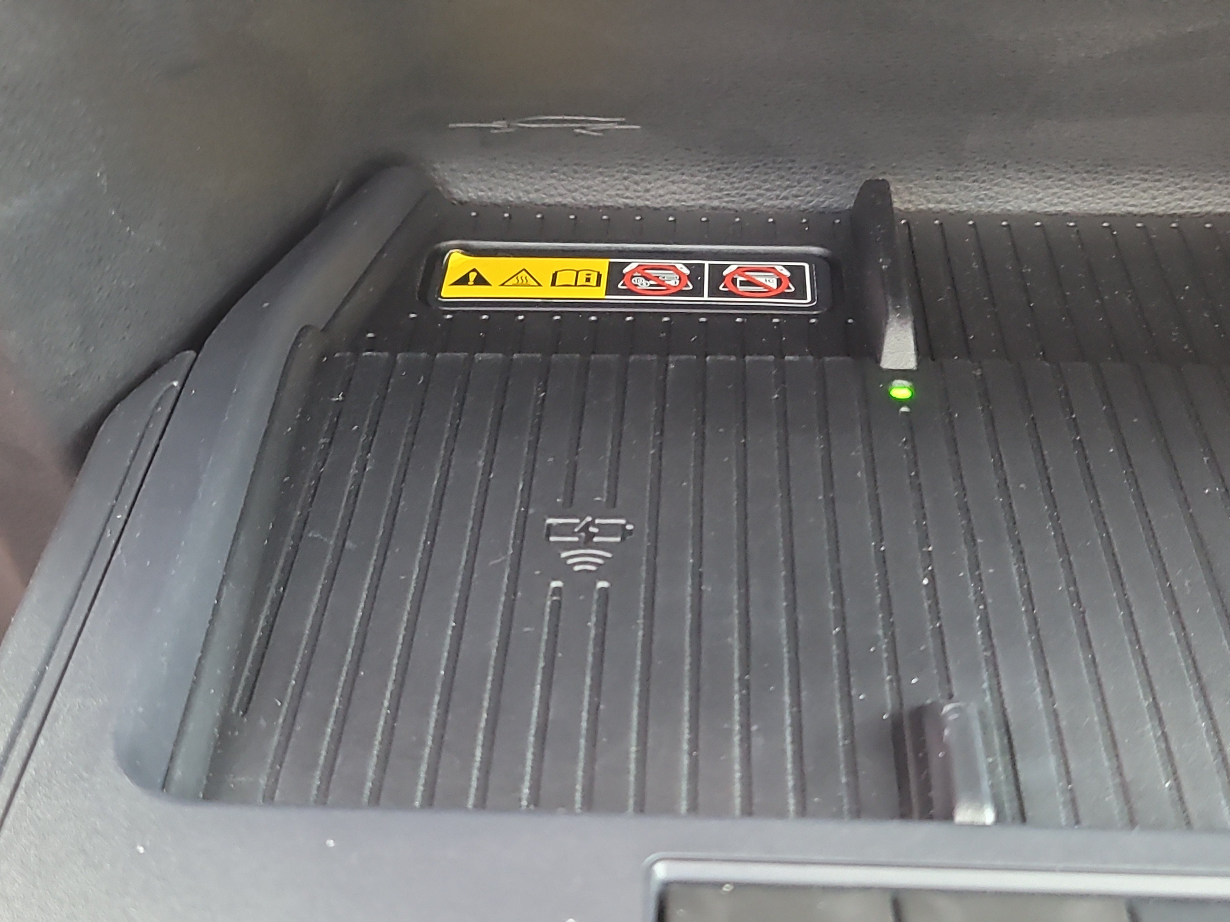 Used 2026 Pearl Toyota LE image 25
