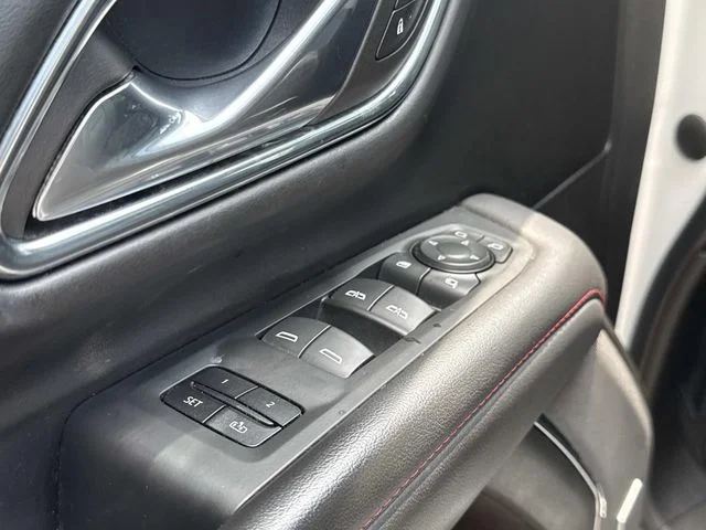 Used 2023 White Chevrolet RST image 19